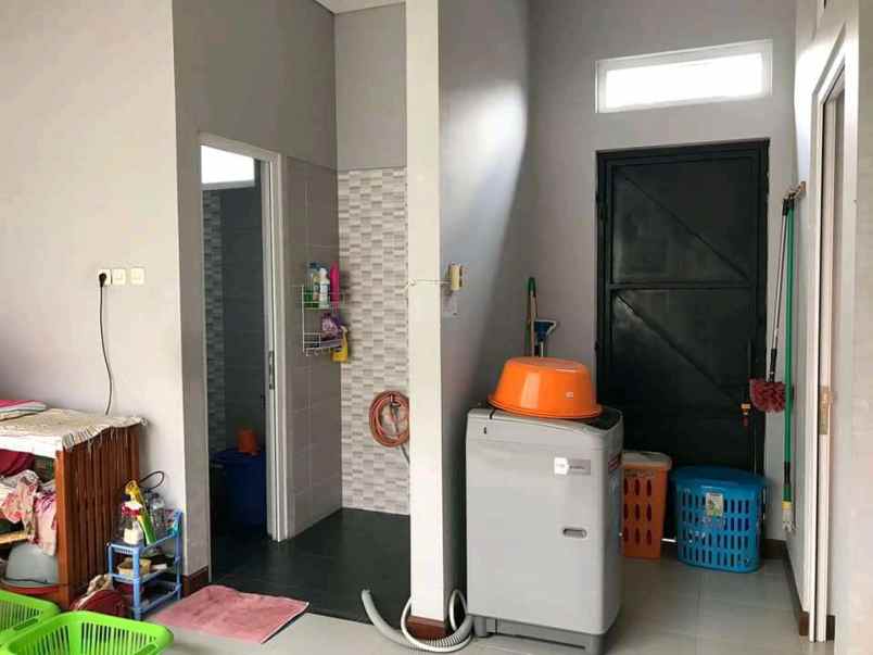 rumah ready tengah kota di kawi candisari semarang