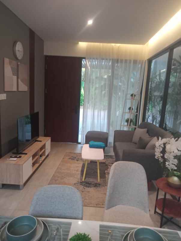 rumah resort strategis sawangan depok