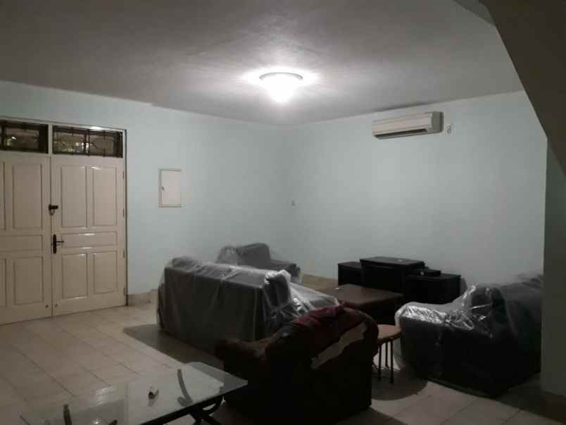 rumah second 2 lantai murah siap huni dibangka jaksel