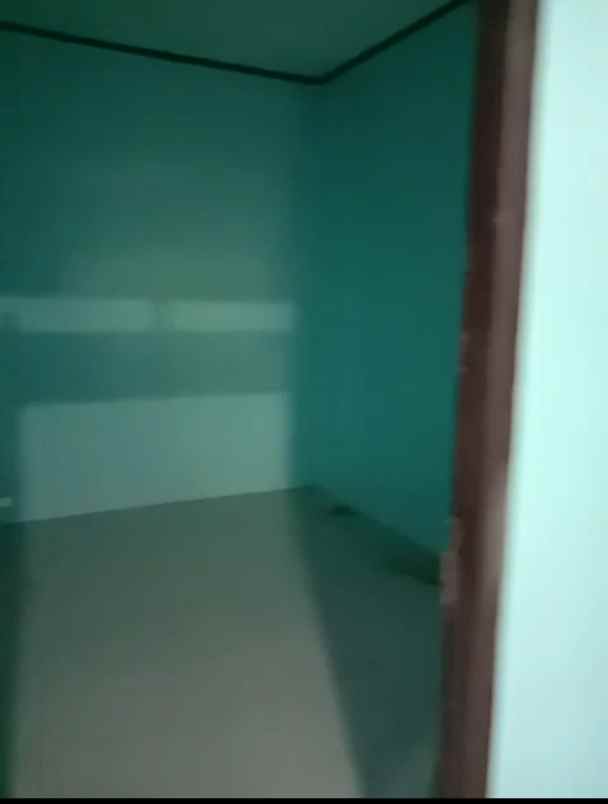 rumah second akses motor pondok aren tangsel