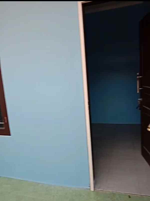 rumah second akses motor pondok aren tangsel