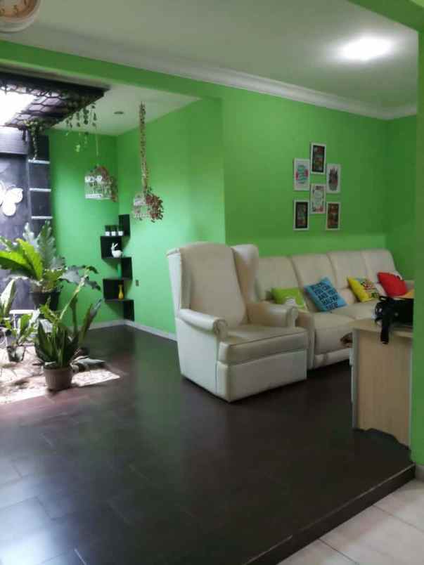 rumah second murah siap huni dipondok aren tangsel