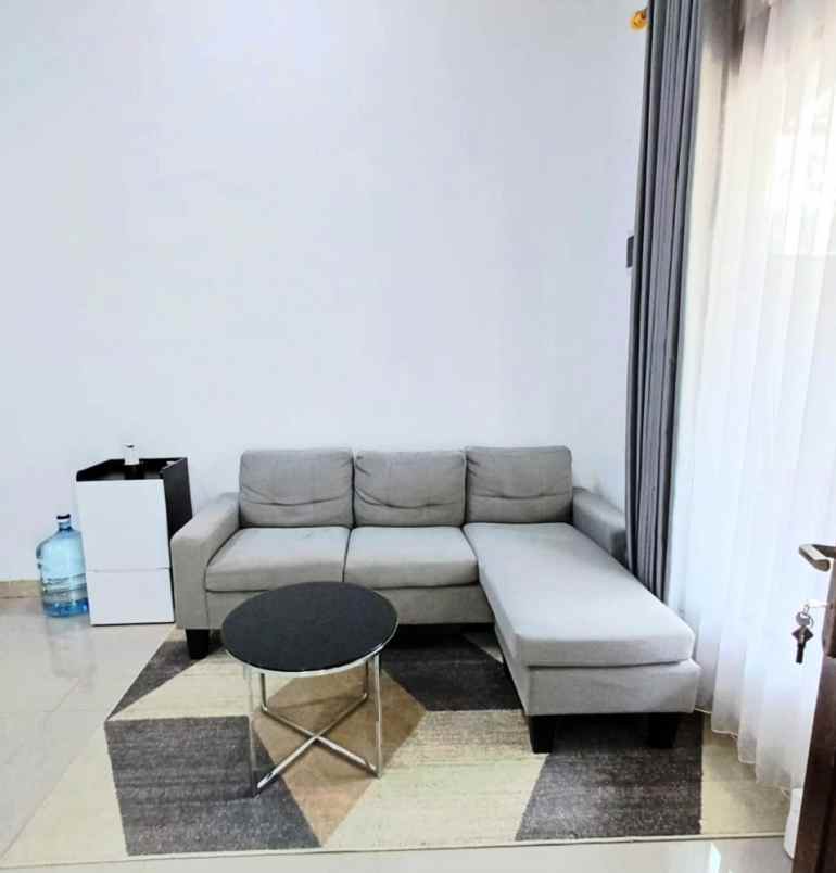 rumah second perabot lengkap di kelapa dua depok