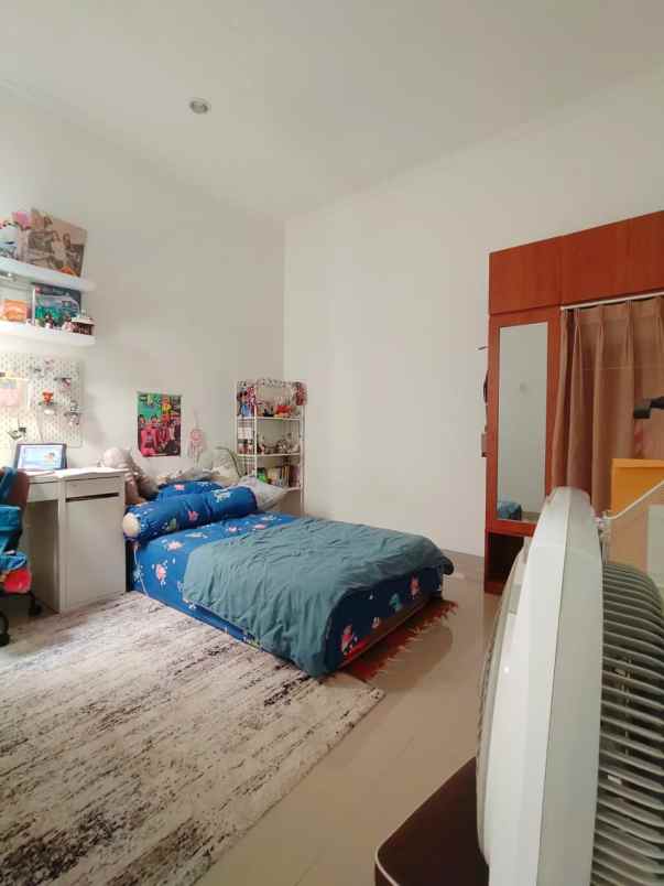 rumah secondary siap huni di rawamangun jakarta timur