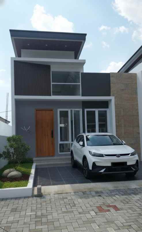 rumah siap huni 7 menit ke kampus uii kaliurang jogja