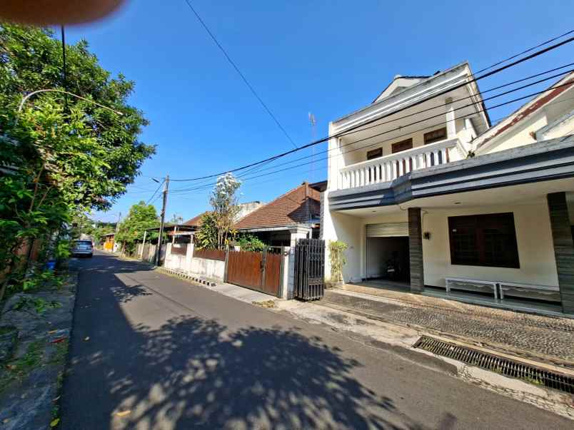 rumah siap huni daerah jalan raya langsep