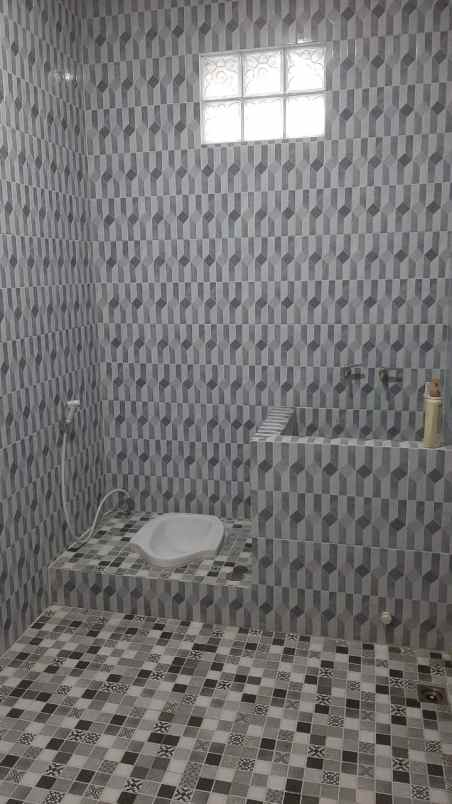 rumah siap huni dekat kayoe tangan di malang kota