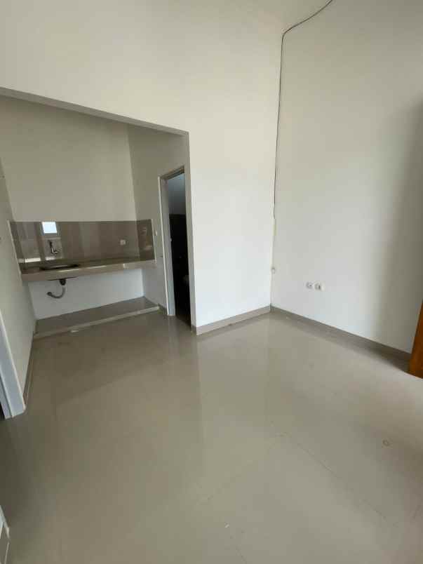 rumah siap huni di pengasinan sawangan depok