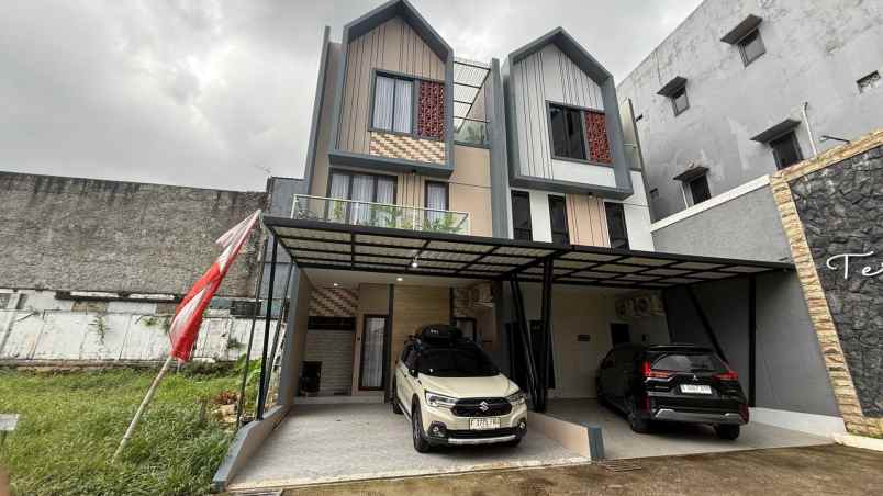 rumah siap huni townhouse pejaten jakarta selatan