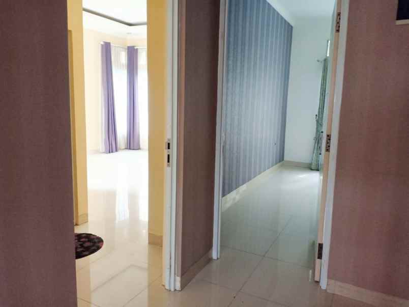 rumah taman cimanggu jalan