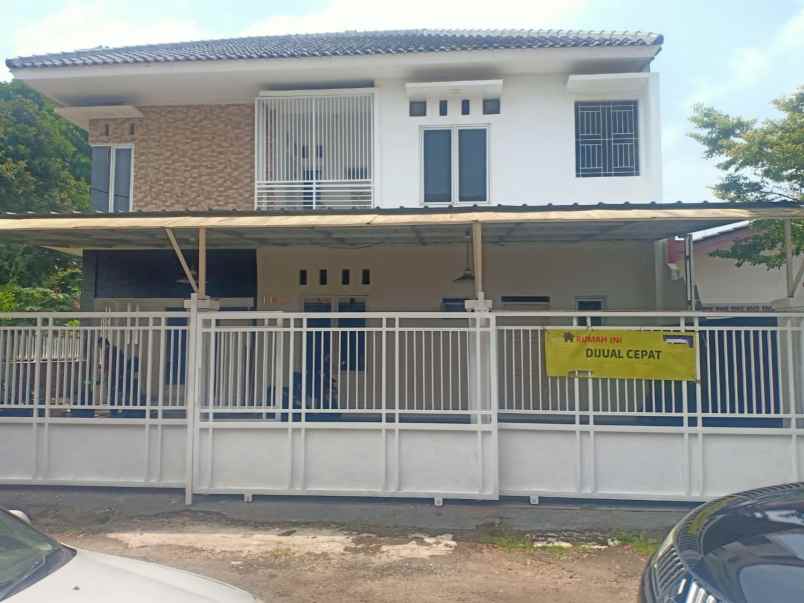 rumah taman cimanggu jalan