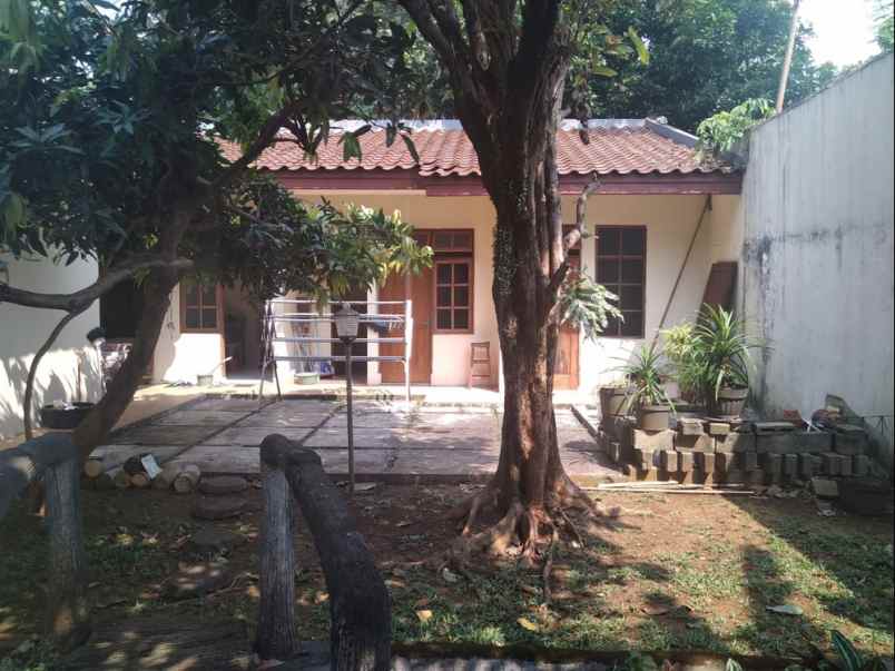 rumah tanah kusir kebayoran lama