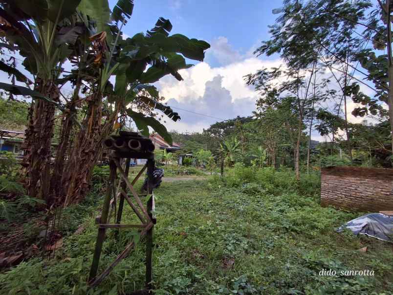 rumah tinjomoyo barat gunungpati semarang
