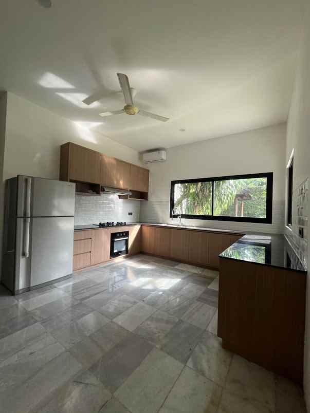 sewa rumah di cipete dekat mrt jakarta selatan