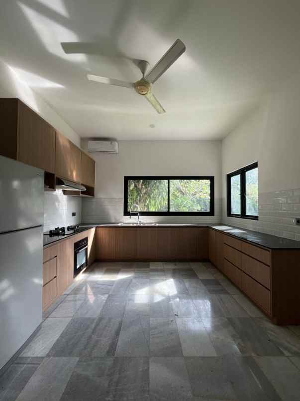 sewa rumah di cipete dekat mrt jakarta selatan