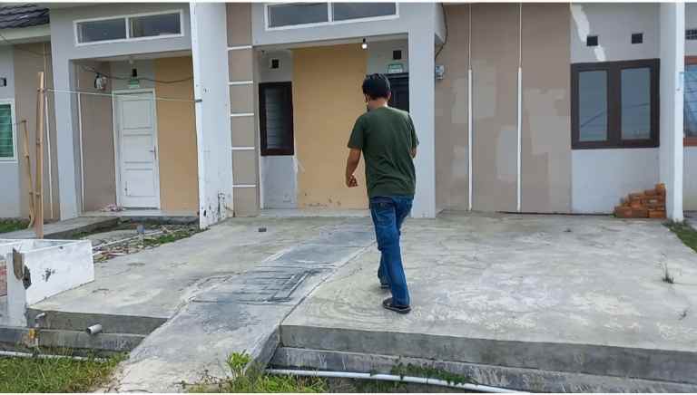 take over rumah murah siap huni di karawanh