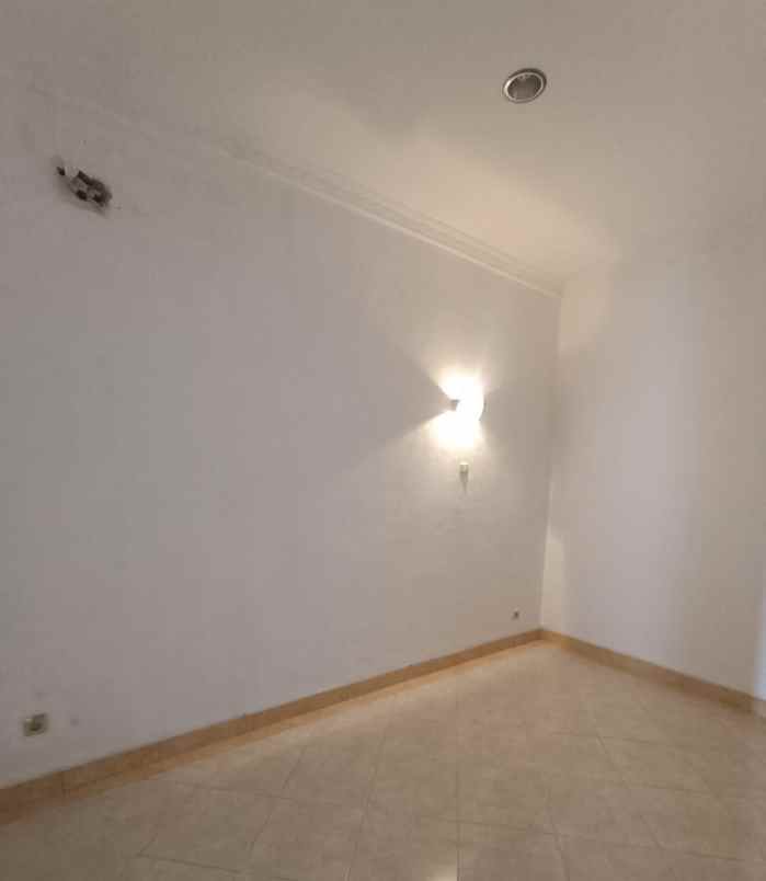 taman palem lestari jak bar