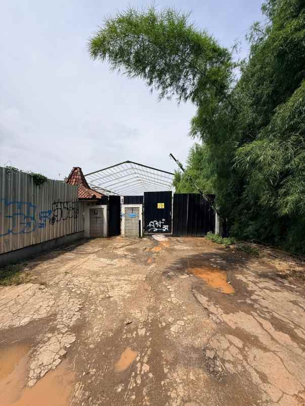 tanah komersil di lebak bulus dekat toll tb simatupang