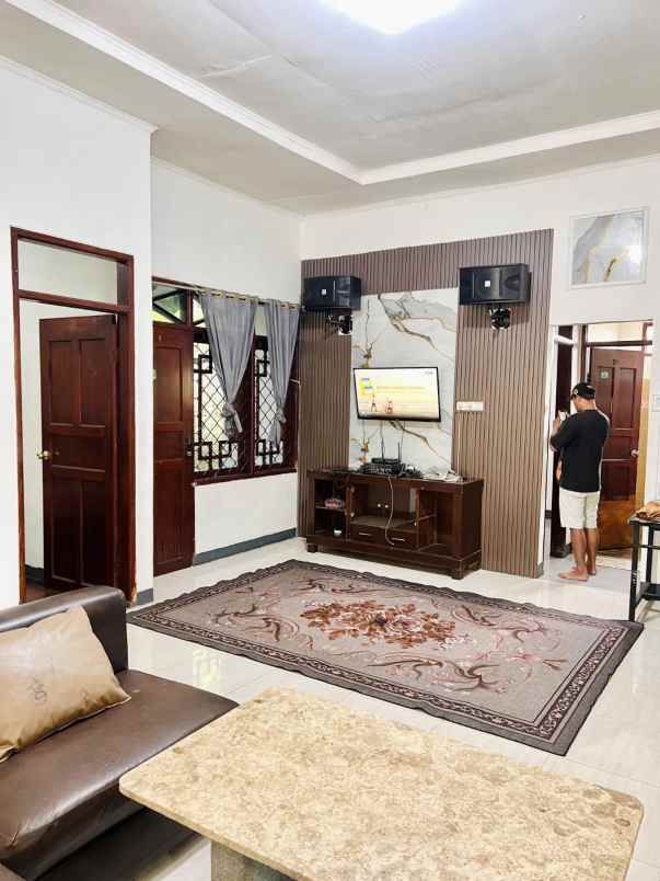 villa murah 1 jutaan puncak harga weekday