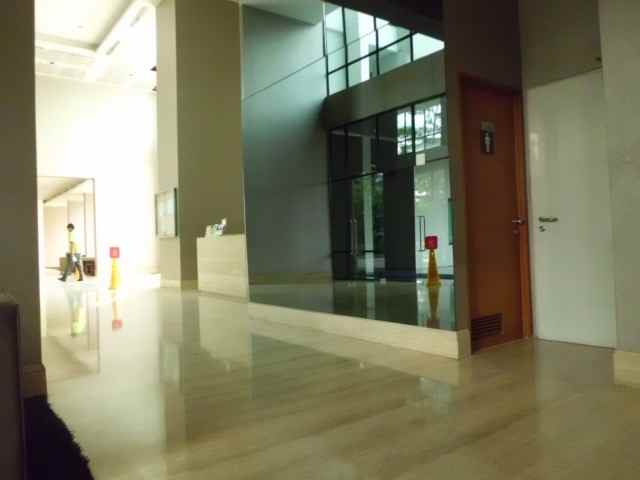 aparment hampton park tarogong pondok indah 130 jt thn