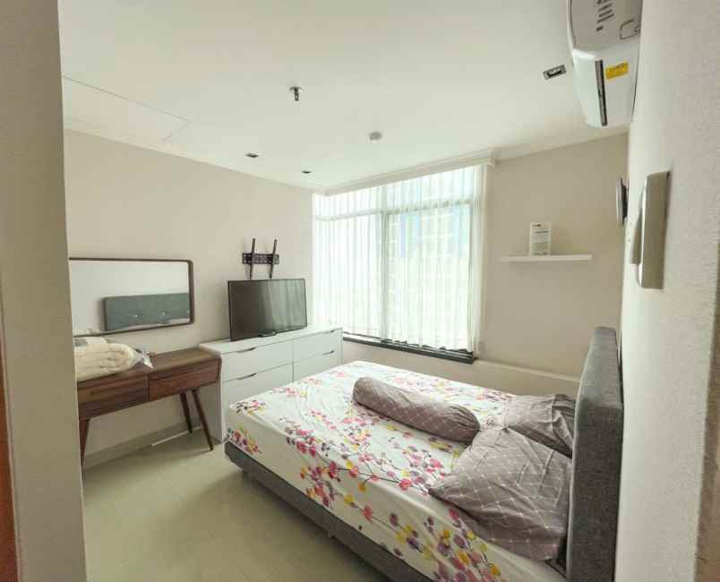 aparment hampton park tarogong pondok indah 130 jt thn