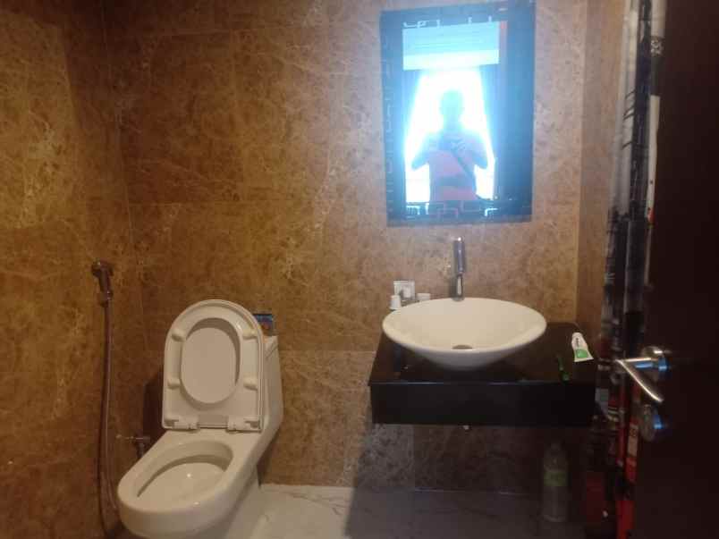 apartment grand sungkono lagoon venetian siap huni