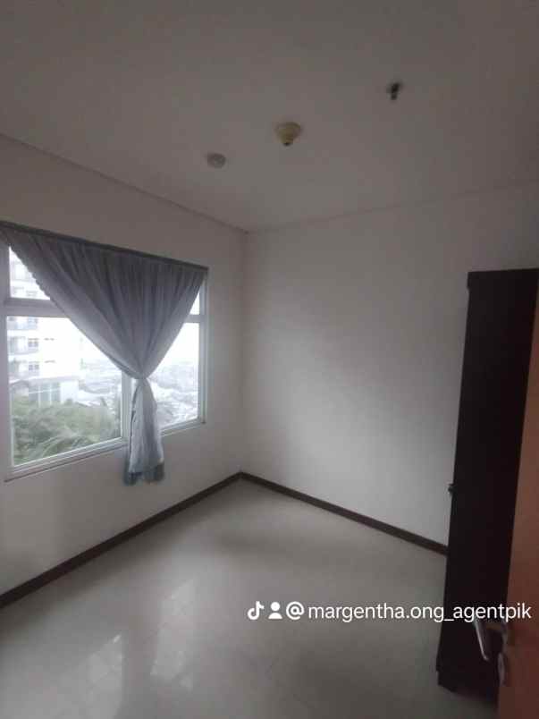 condominium greenbay pluit view taman laut