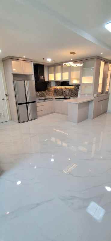 dijual apartemen apt french walk moi kelapa