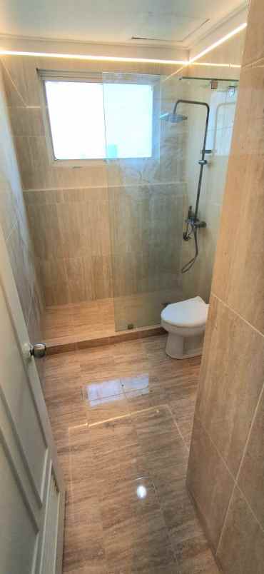 dijual apartemen apt french walk moi kelapa