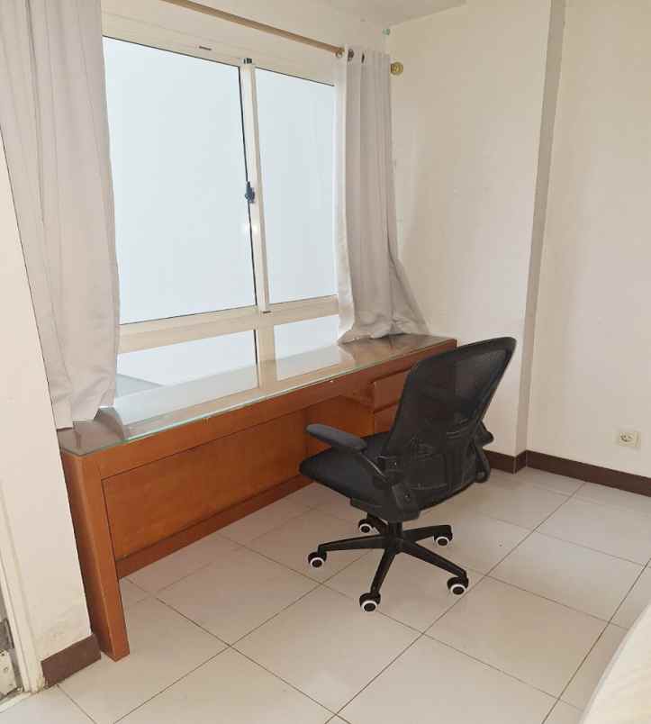 dijual apartemen jl scientia boulevard kel