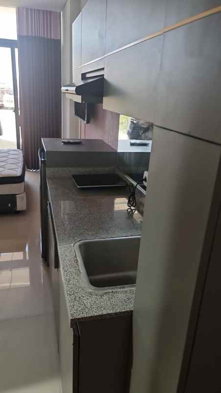dijual apartemen mayjend sungkono