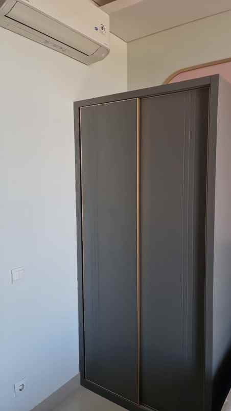 dijual apartemen mayjend sungkono