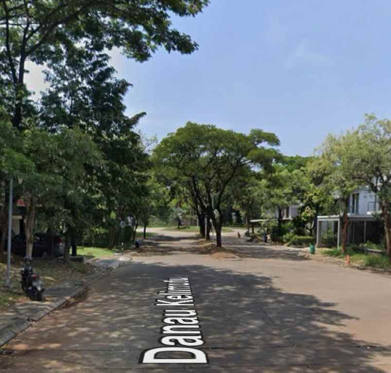 dijual cepat kavling jalan utama vassa lippo cikarang