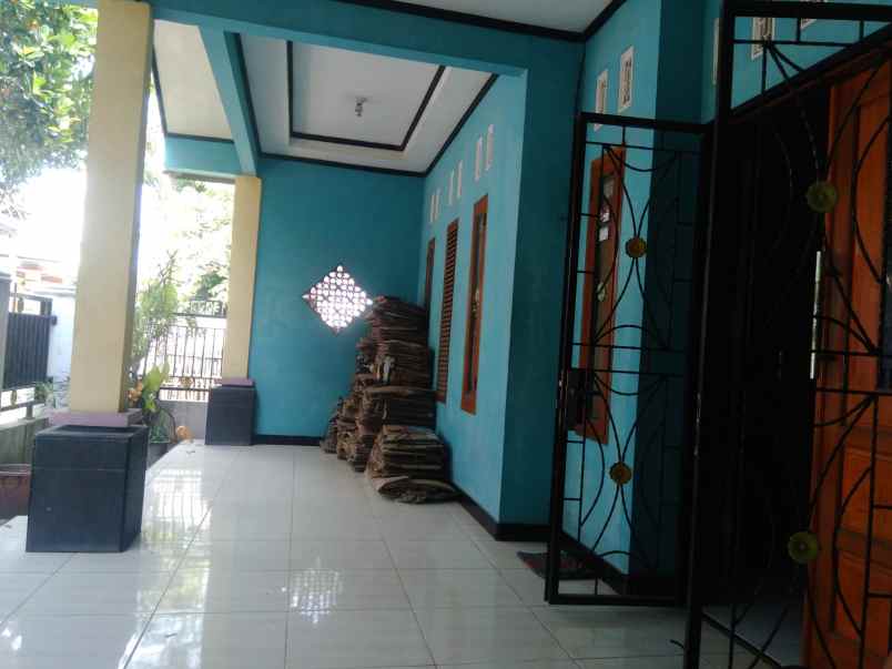 dijual cepat rumah siap huni dekat bandara soeta