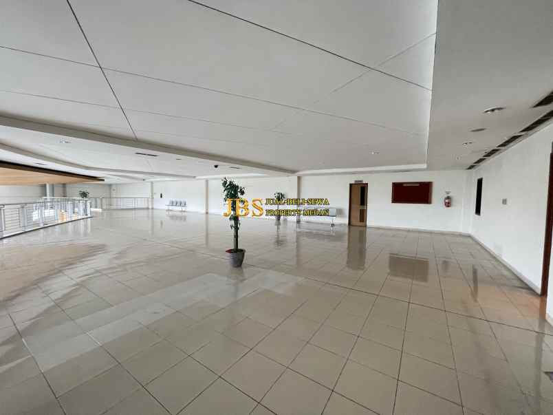 dijual gedung di jalan asrama medan kondisi siap pakai