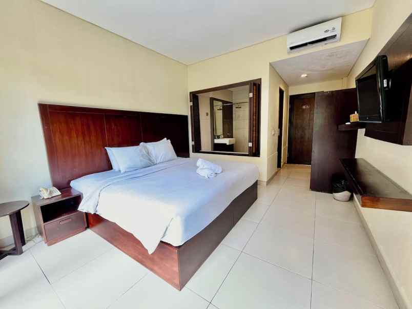 dijual hotel jl blambangan kuta kec