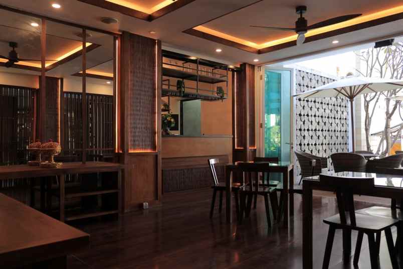 dijual hotel jl shri lakshmi legian kec