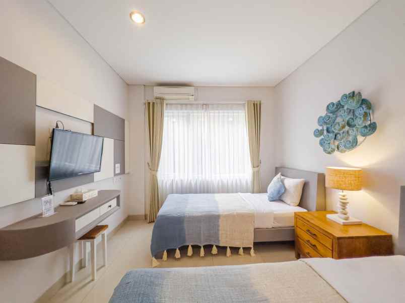 dijual hotel seminyak kec kuta kab badung