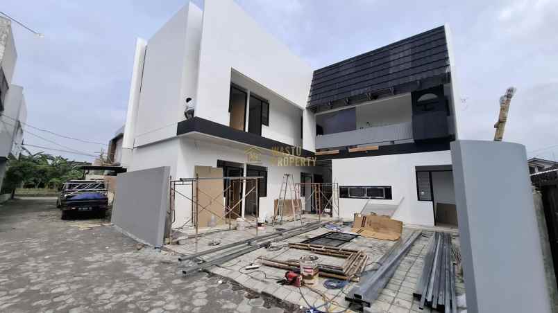 dijual kost baru 10 kamar dekat kampus ugm