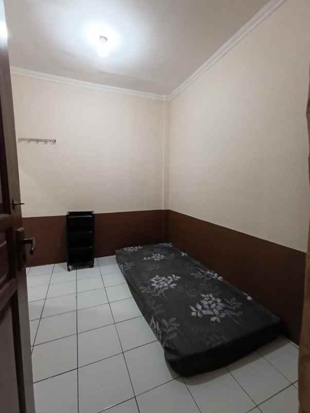 dijual kost cibinong kabupaten bogor