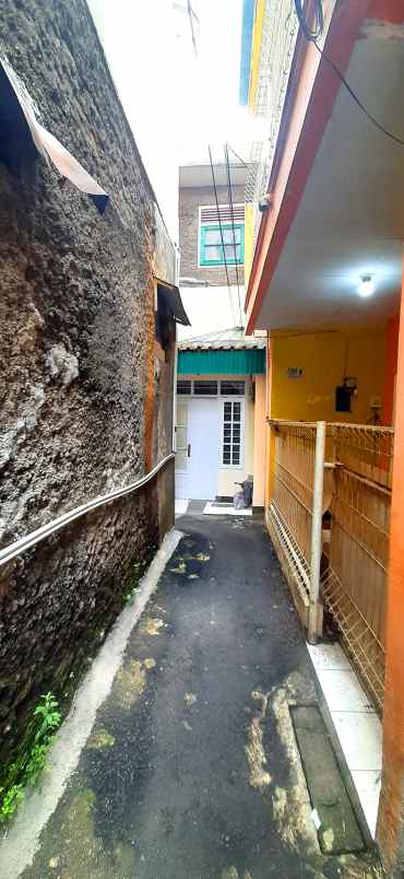 dijual kost gang pelita