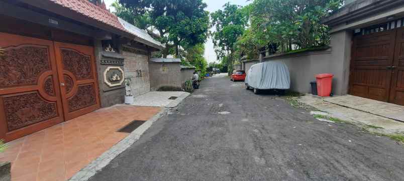 dijual kost jalan raya semer
