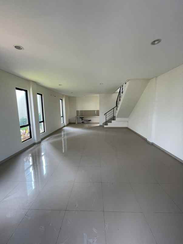 dijual murah ruko hook astha suvarna sutera tangerang