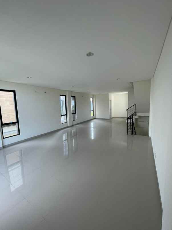 dijual murah ruko hook astha suvarna sutera tangerang