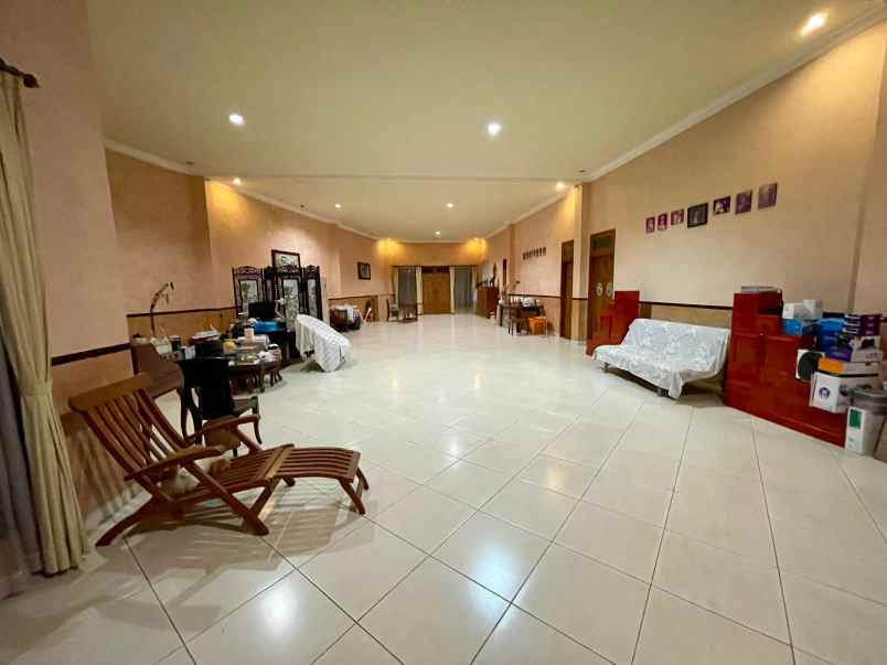 dijual ruko 3 lantai di singaraja bali