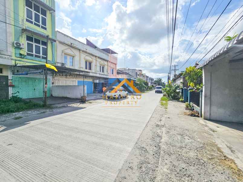 dijual ruko gandeng jalan jemadi depan mie singapore