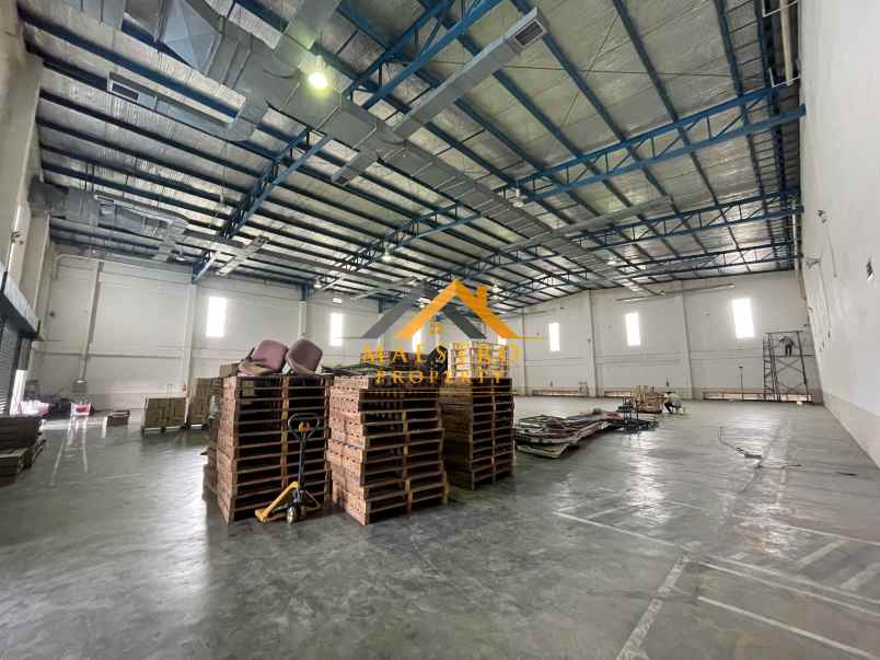 dijual ruko gudang kantor jalan asrama