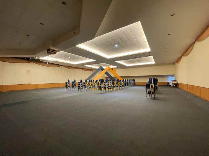 dijual ruko gudang kantor jalan asrama