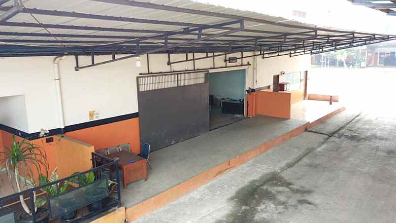 dijual ruko gudang kantor jalan raya wibawa mukti ii