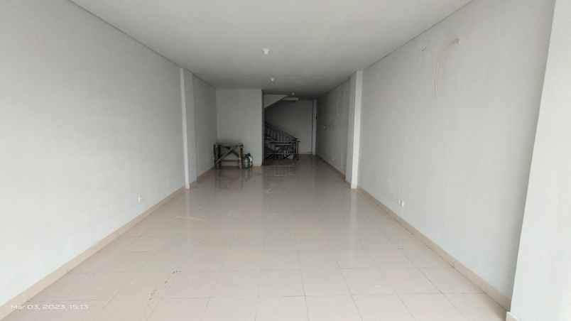 dijual ruko gudang kantor jl lingkar utara kaliabang